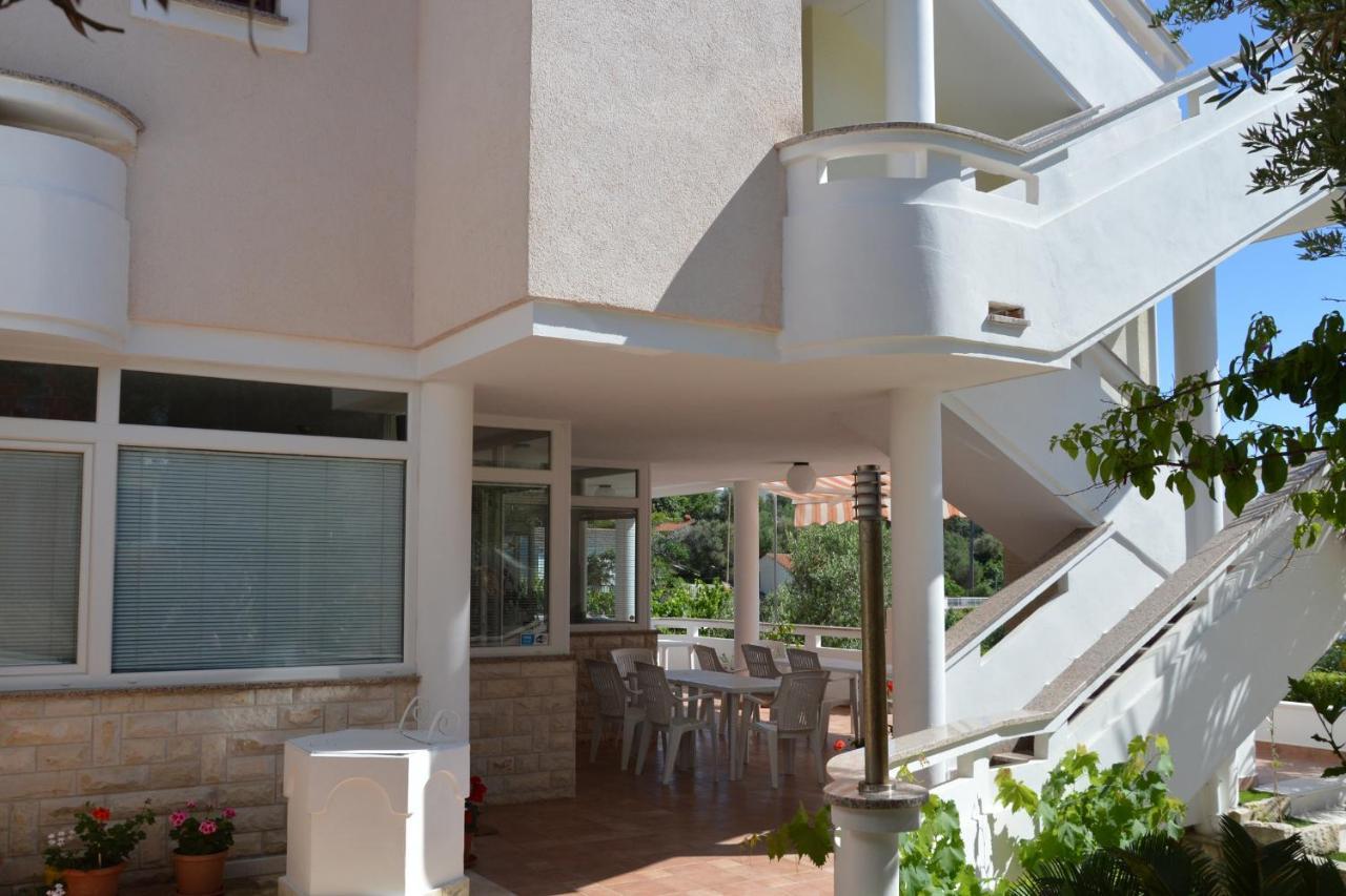 Apartments And Rooms By The Sea Jakisnica, Pag - 4160 Лун Экстерьер фото