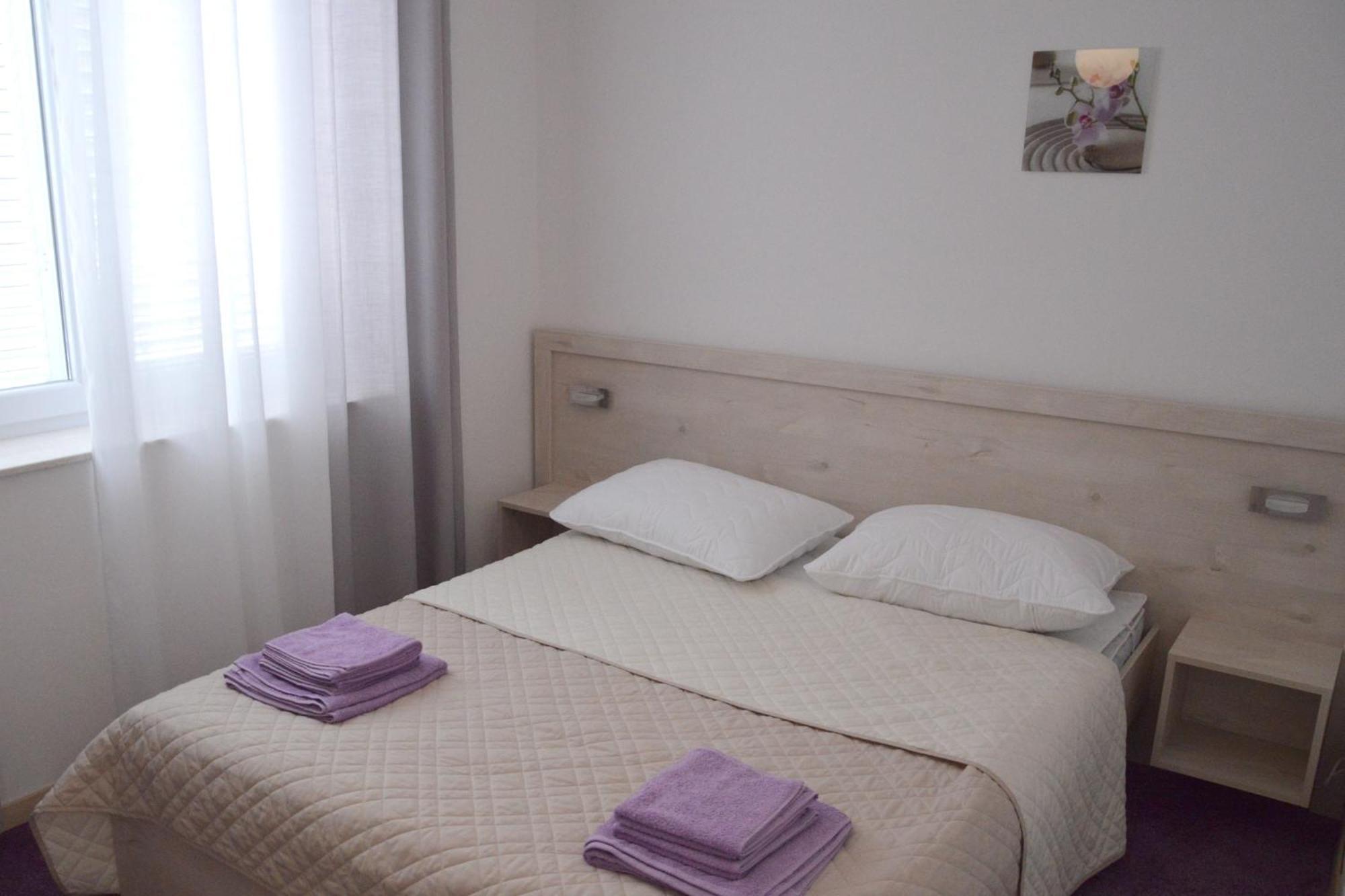 Apartments And Rooms By The Sea Jakisnica, Pag - 4160 Лун Экстерьер фото